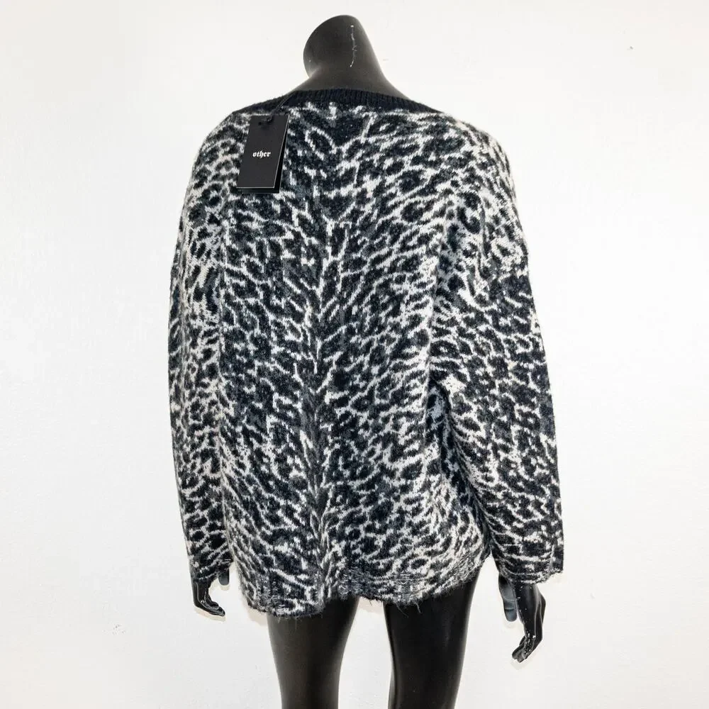 Other UK Rock n Roll Clothing Leopard Crew Sweater distressed sz M